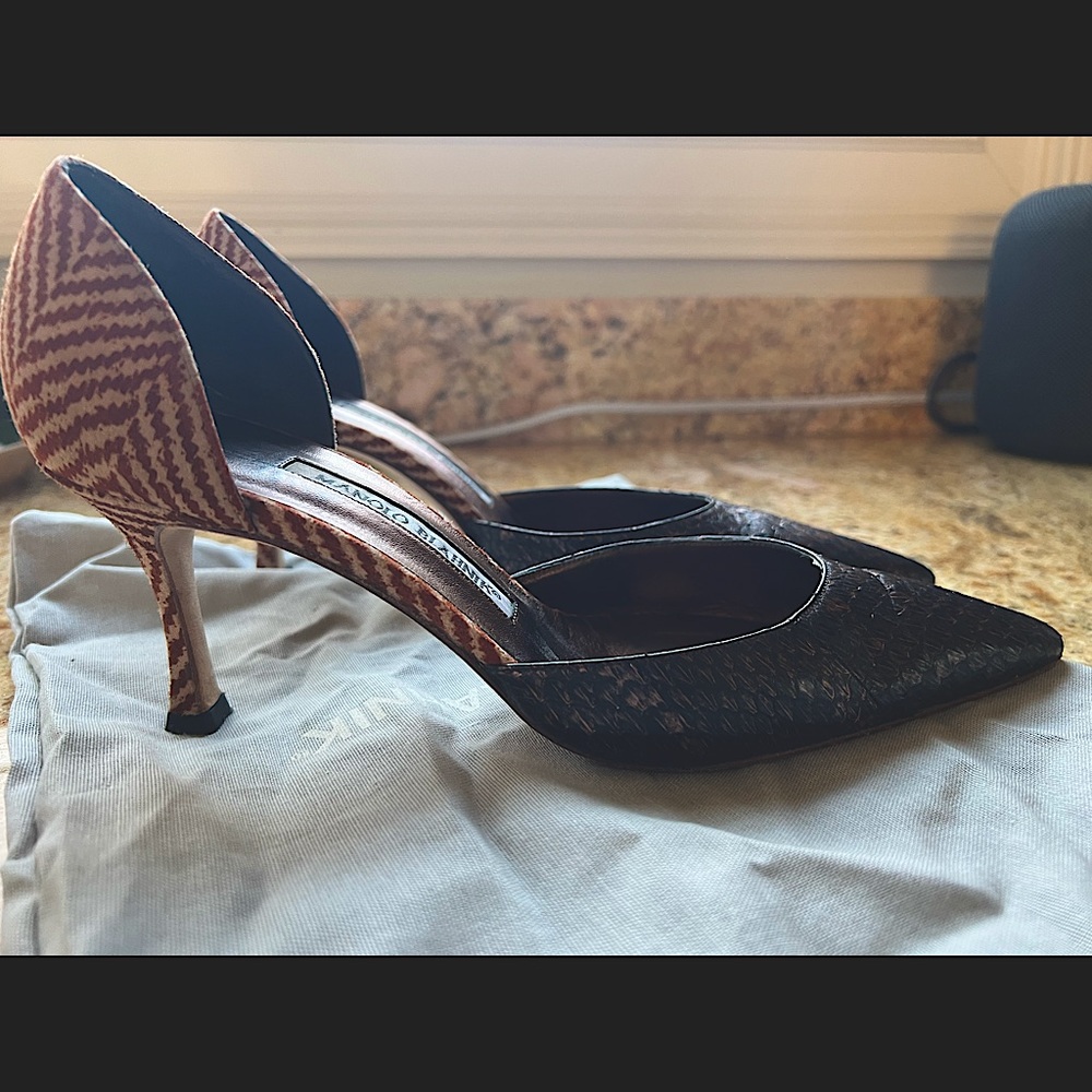 Manolo Blahnik shoes snake/fabric bronze size 38